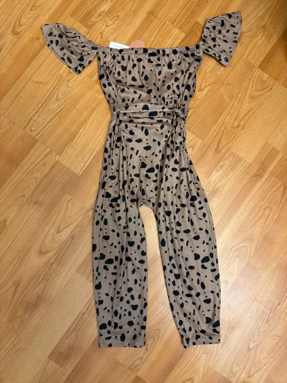 Bailey’s Blossoms w/tags – 5T (brown / black)